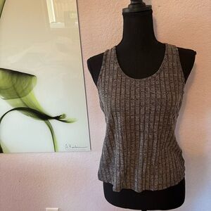 Women’s tank top shirt size large